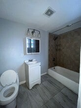 12 Meadow St, Unit 1 in Bayonne, NJ - Building Photo - Building Photo
