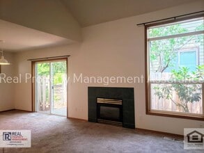 470 SW 150th Ave in Beaverton, OR - Building Photo - Building Photo