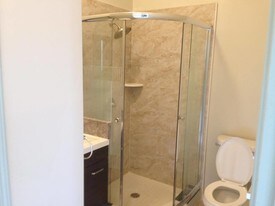 17 Kauila St in Honolulu, HI - Building Photo