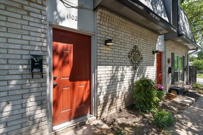 1703 Coronado Hills Dr in Austin, TX - Building Photo - Building Photo