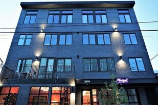 2919 SE Division St in Portland, OR - Building Photo