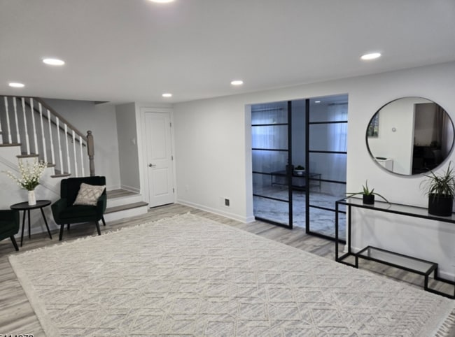 183 Milltown Rd in Bridgewater, NJ - Foto de edificio - Building Photo