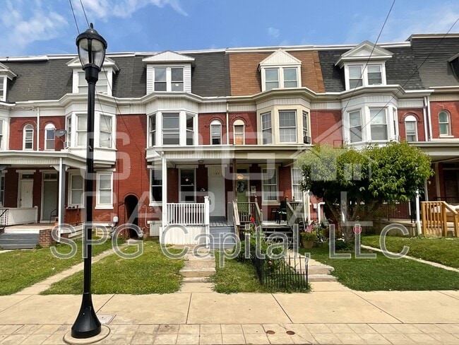 property at 123 W Jackson St