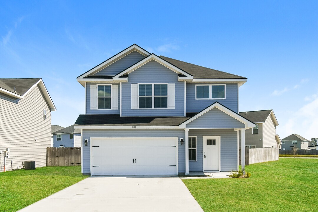834 Marne Blvd in Hinesville, GA - Building Photo