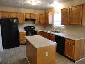 2947 Hazelview Ln in Indianapolis, IN - Building Photo - Building Photo