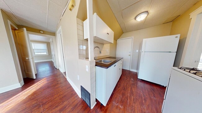property at 3900 Adams St