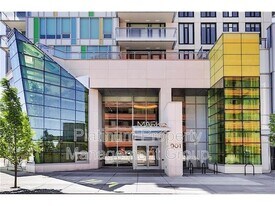 901-2710 10 Ave SW in Calgary, AB - Building Photo