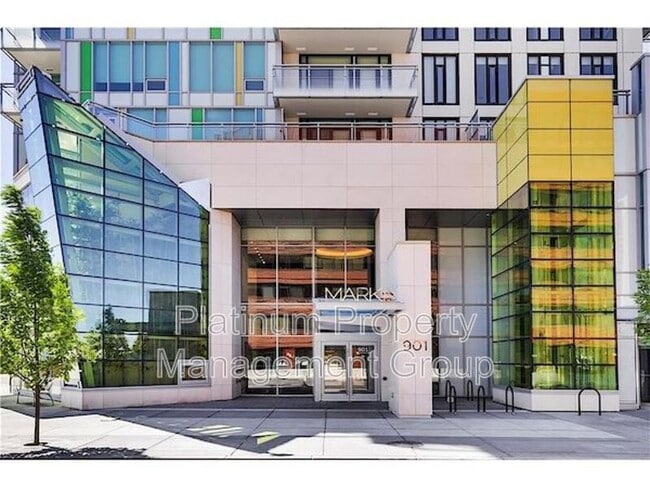 property at 901-2710 10 Ave SW