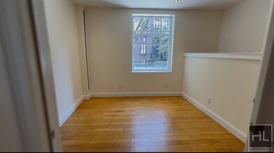 West 11th Street in New York, NY - Building Photo - Building Photo