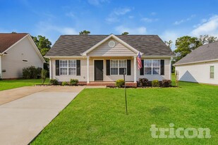 310 Dexter Pl in Monroe, NC - Building Photo