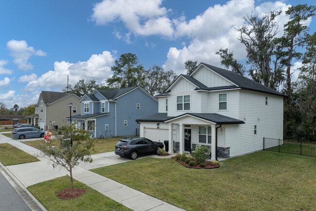 Silver Oak Estates in Middleburg, FL - Building Photo - Building Photo