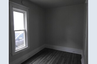 648 Plett St SW in Grand Rapids, MI - Building Photo - Building Photo