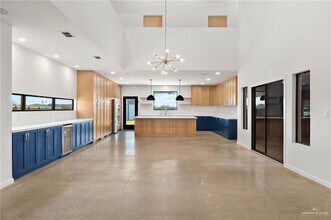35 Silverton Cir in Edinburg, TX - Building Photo - Building Photo