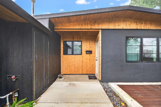 property at 1804 Drexel Dr