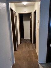 1209 Ramona St-Unit -5 in Anchorage, AK - Building Photo - Building Photo