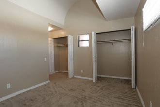 Pebble Creek Apartments in Tucson, AZ - Building Photo - Interior Photo