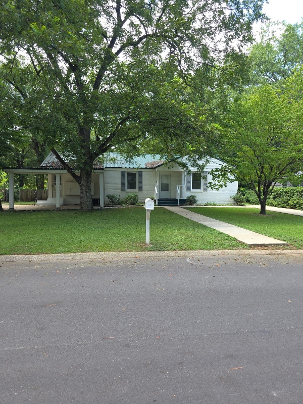property at 14 Springbrook Cir