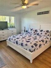 340 Horse Creek Dr in Naples, FL - Building Photo - Building Photo