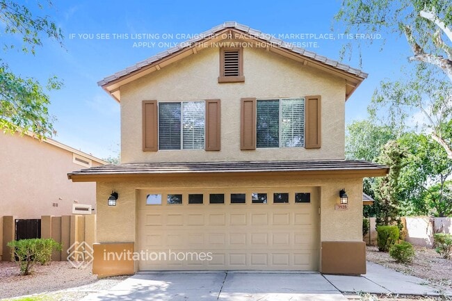 property at 3525 E Linda Ln