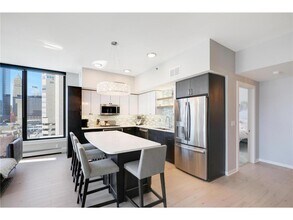 740 Portland Ave in Minneapolis, MN - Building Photo - Building Photo