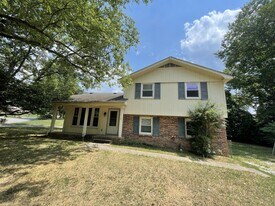 174 Ocala Dr in Nashville, TN - Building Photo