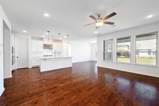 1224 Siena Sunset Rd in Volente, TX - Building Photo - Building Photo