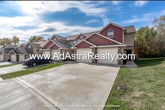8332 N Spruce Ave in Kansas City, MO - Building Photo - Building Photo
