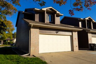 1004 N 10th St, Unit Unit 101 in Norfolk, NE - Building Photo