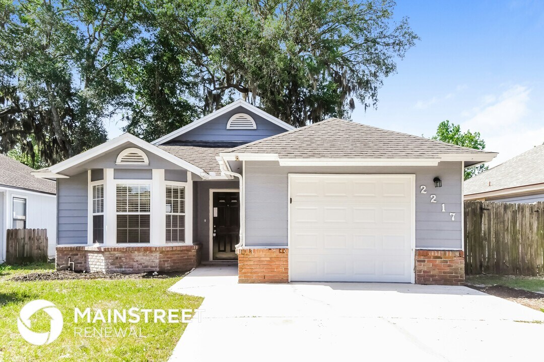 2217 Destine Ln in Atlantic Beach, FL - Building Photo