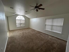 5517 Timber Ridge Ct in Watauga, TX - Building Photo - Building Photo