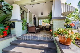 540 11th Ave N in St. Petersburg, FL - Building Photo - Building Photo