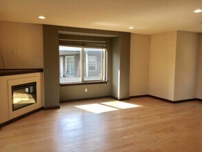 2320 N 113th Pl in Seattle, WA - Building Photo - Building Photo
