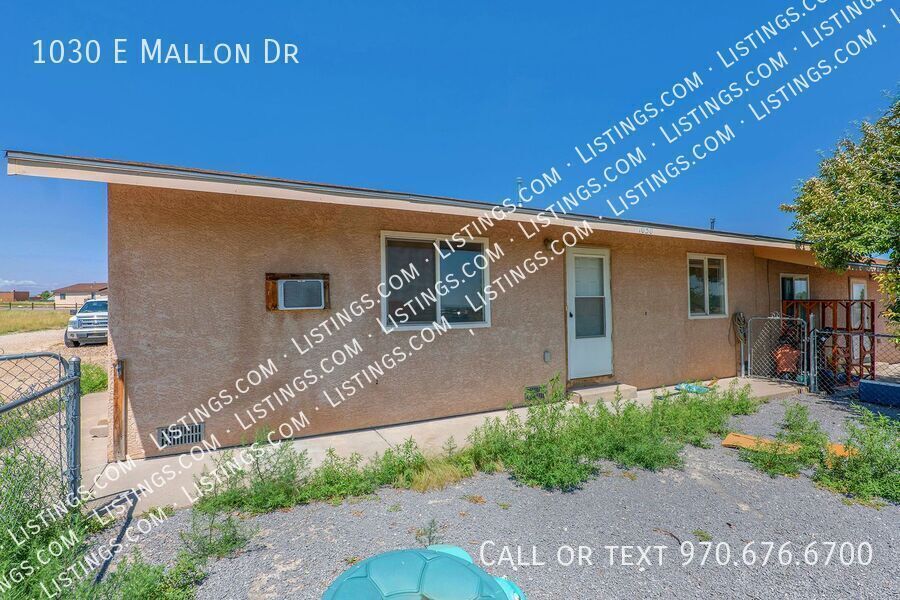 1030 E Mallon Dr in Pueblo, CO - Building Photo