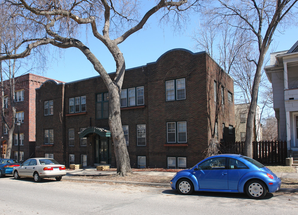 2609 Fremont Ave S in Minneapolis, MN - Building Photo