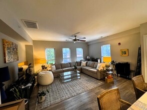 7 Buttonwood Dr, Unit #2 in Yardley, PA - Building Photo - Building Photo