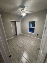 402 NE 24th Pl in Cape Coral, FL - Building Photo - Building Photo