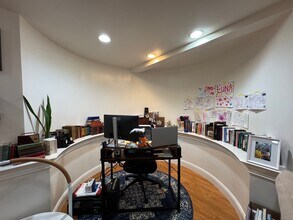 2112 Santa Clara Ave, Unit B in Alameda, CA - Building Photo - Building Photo