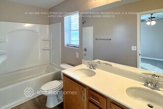 12045 Spice Tree St in Las Vegas, NV - Foto de edificio - Building Photo