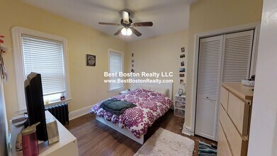 21 Chandler St, Unit 2 in Somerville, MA - Building Photo - Building Photo