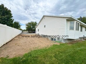 1283 Marinwood Ave in Taylorsville, UT - Building Photo - Building Photo