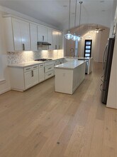 200 Dycus Bnd in Liberty Hill, TX - Building Photo - Building Photo