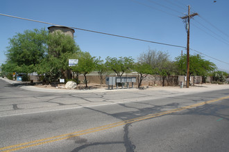 Curtis Road Mobile Home Park in Tucson, AZ - Building Photo - Building Photo