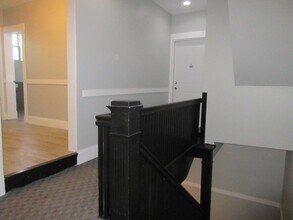 245 W North Ave, Unit 107 in Chicago, IL - Building Photo - Building Photo