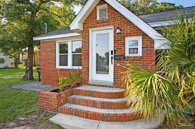 1410 W Gregory St in Pensacola, FL - Building Photo - Building Photo