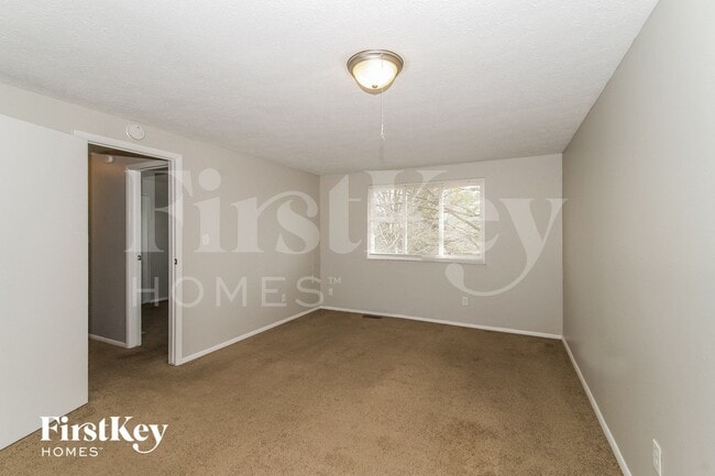 11501 E 10th St in Indianapolis, IN - Building Photo - Building Photo