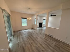 476 Moe Rd in Clifton Park, NY - Building Photo - Building Photo
