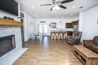 816 North 4th Street in Wolfforth, TX - Building Photo - Building Photo