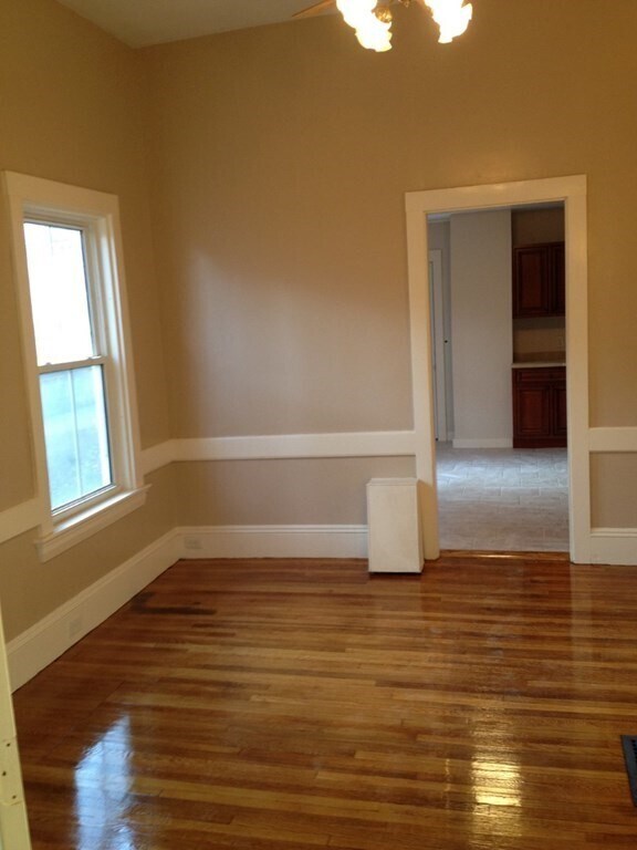 77 S Central Ave in Quincy, MA - Building Photo - Building Photo