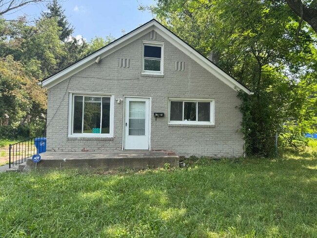 property at 3251 Spruce St