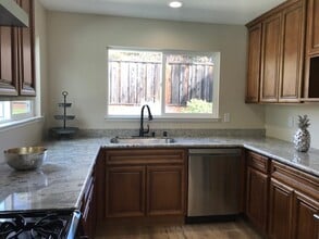 1474 Dos Palos Dr in Walnut Creek, CA - Building Photo - Building Photo